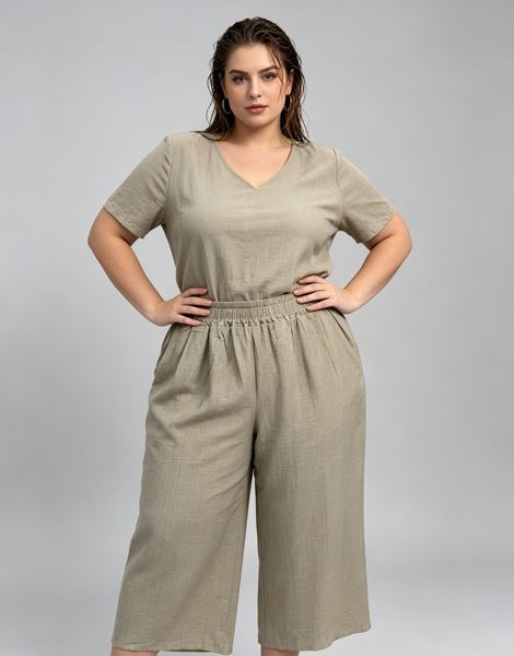 Picture of FLOWY SUMMER CAPRI THREE QUARTER